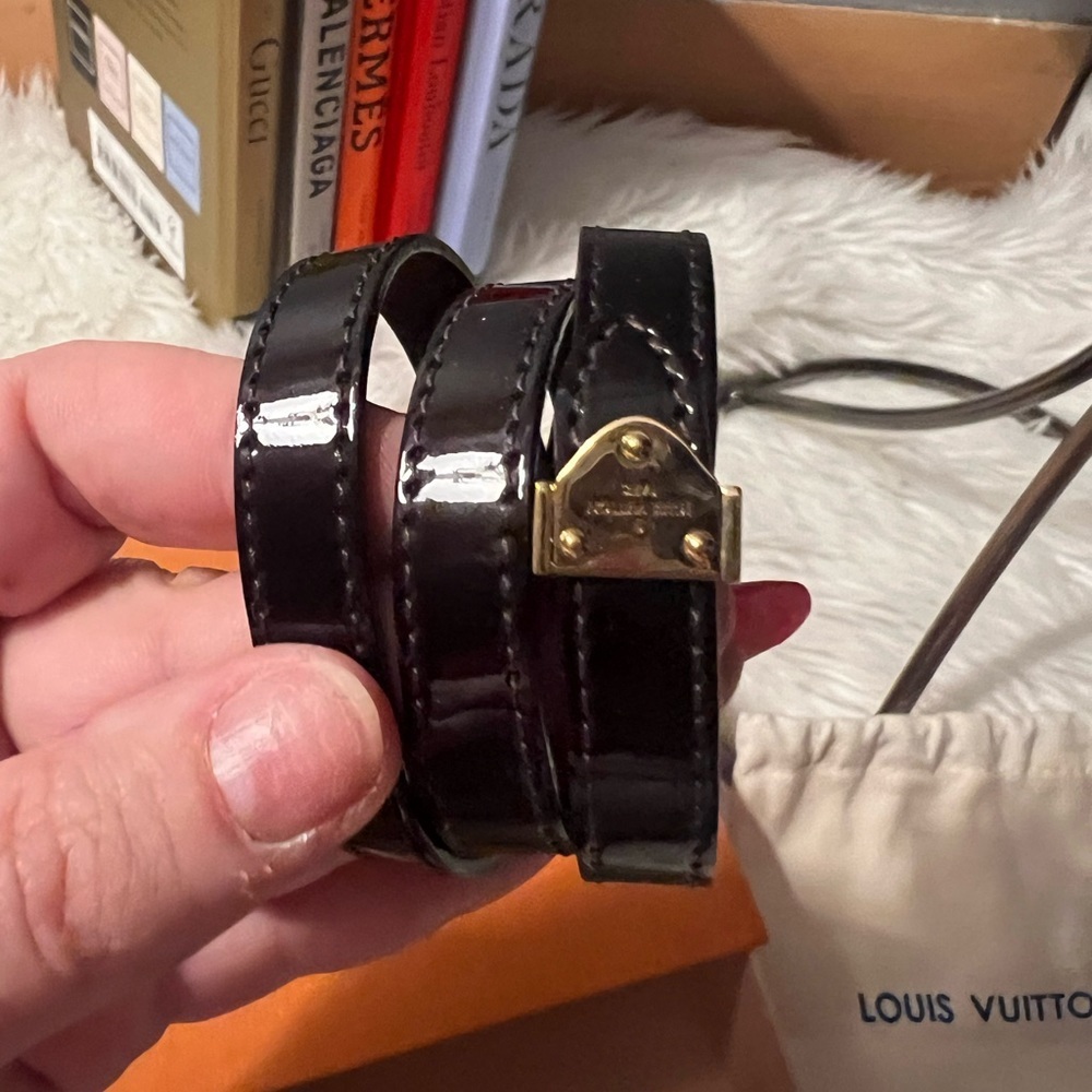 Louis Vuitton Leather Triple Wrap Bracelet​​ - Picture 4 of 4